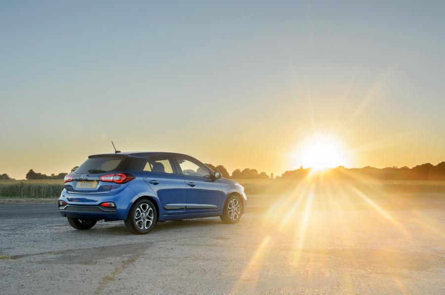  Hyundai i20 (IB) 2018 года  (UK) (фото 21 из 40)